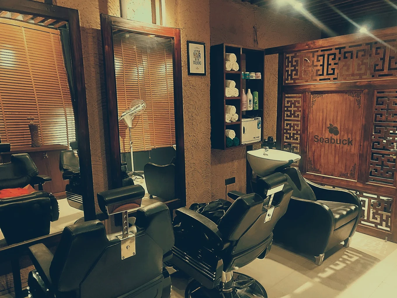 Seabuck Salon