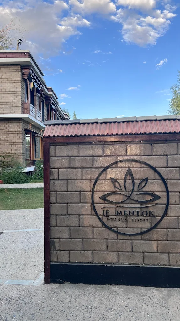Le Mentok Wellness Resort